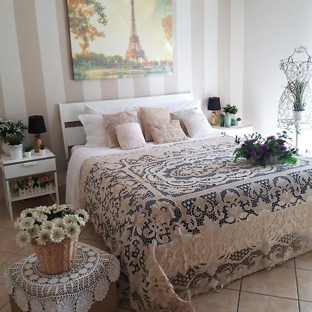 Hotel Charming Gea à San Felice a Cancello Chambre photo